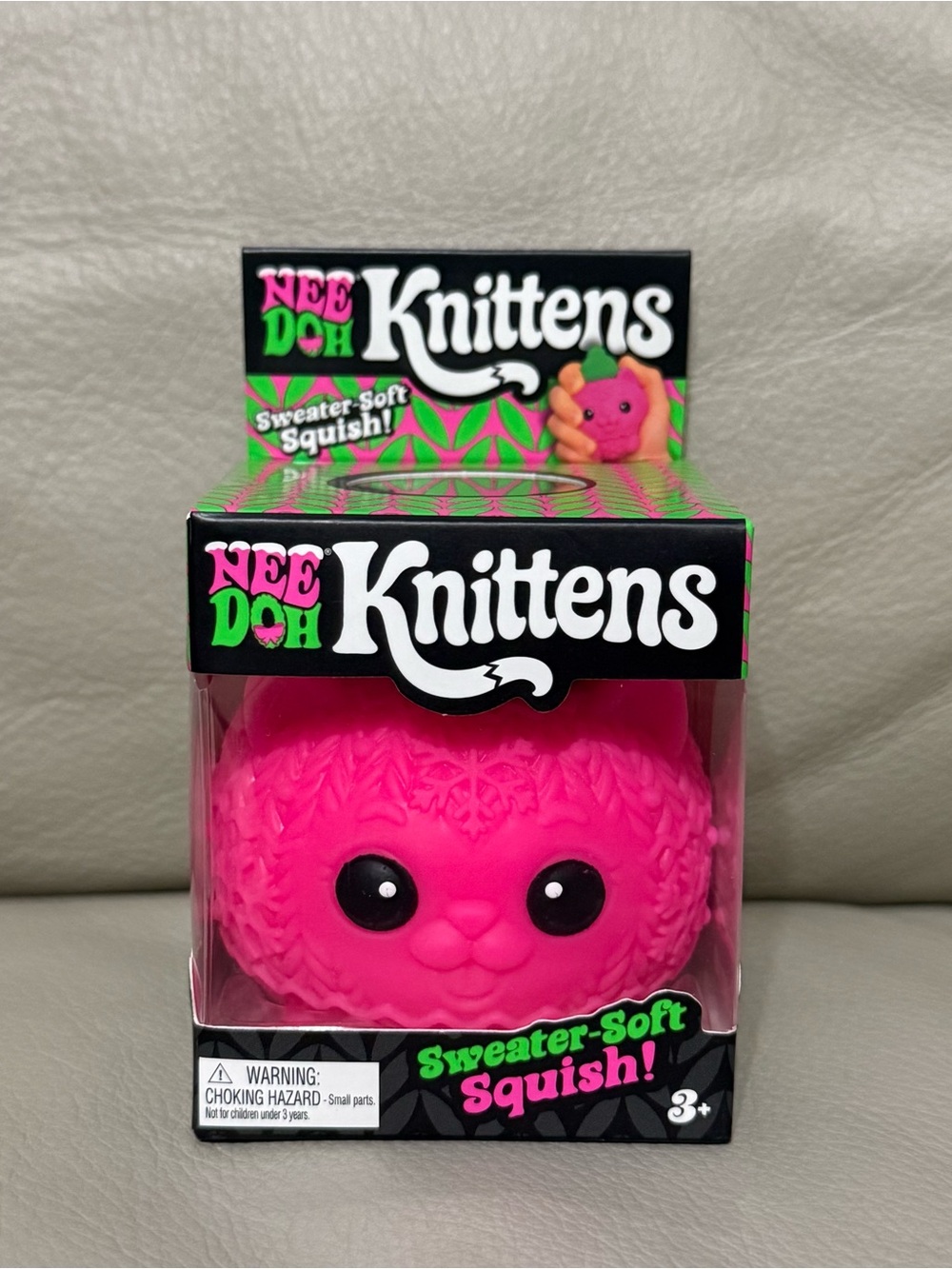 NeeDoh Knittens Pink Sweater Soft Squish Squishy Christmas Toy Authentic